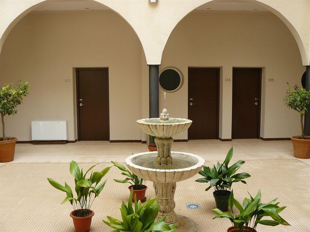 Ciudad Del Renacimiento Hotel Baeza Exterior photo