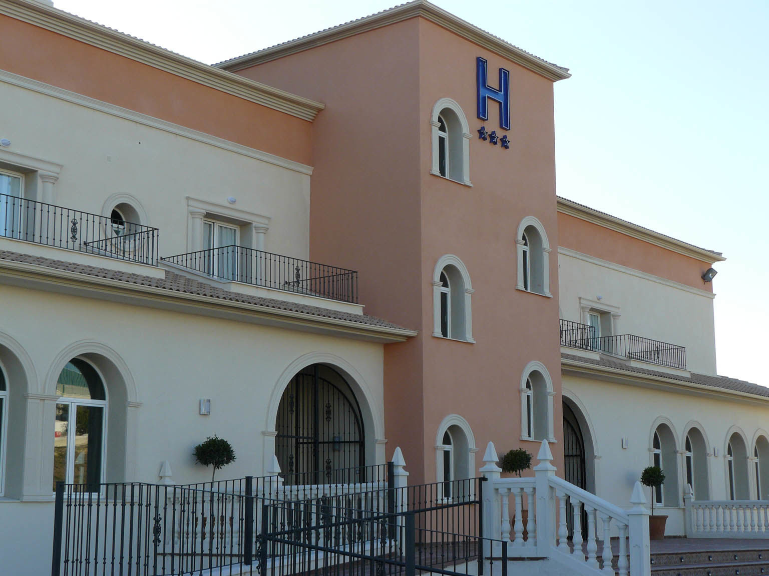 Ciudad Del Renacimiento Hotel Baeza Exterior photo