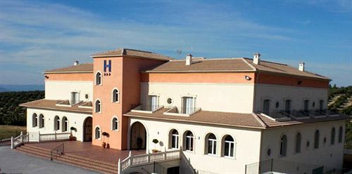 Ciudad Del Renacimiento Hotel Baeza Exterior photo